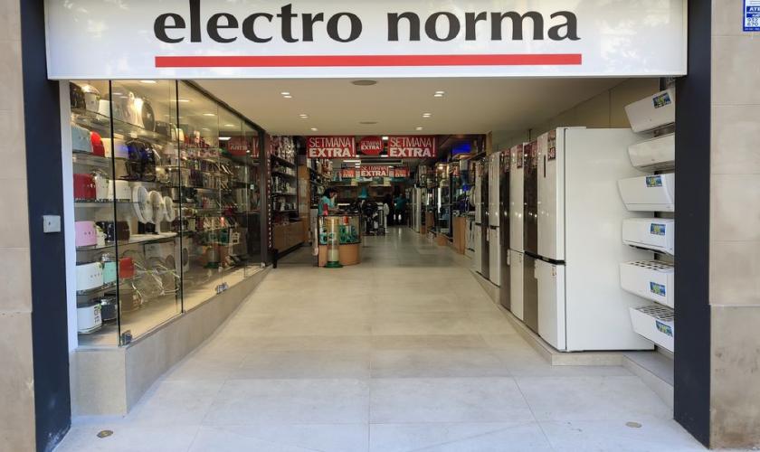ELECTRONORMA